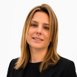 Beth Colson headshot